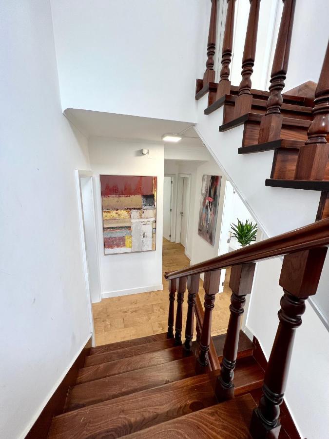 Oeiras Beach Private Room 9 - Double Bedroom With Shared Bathroom & Terrace Exterior photo